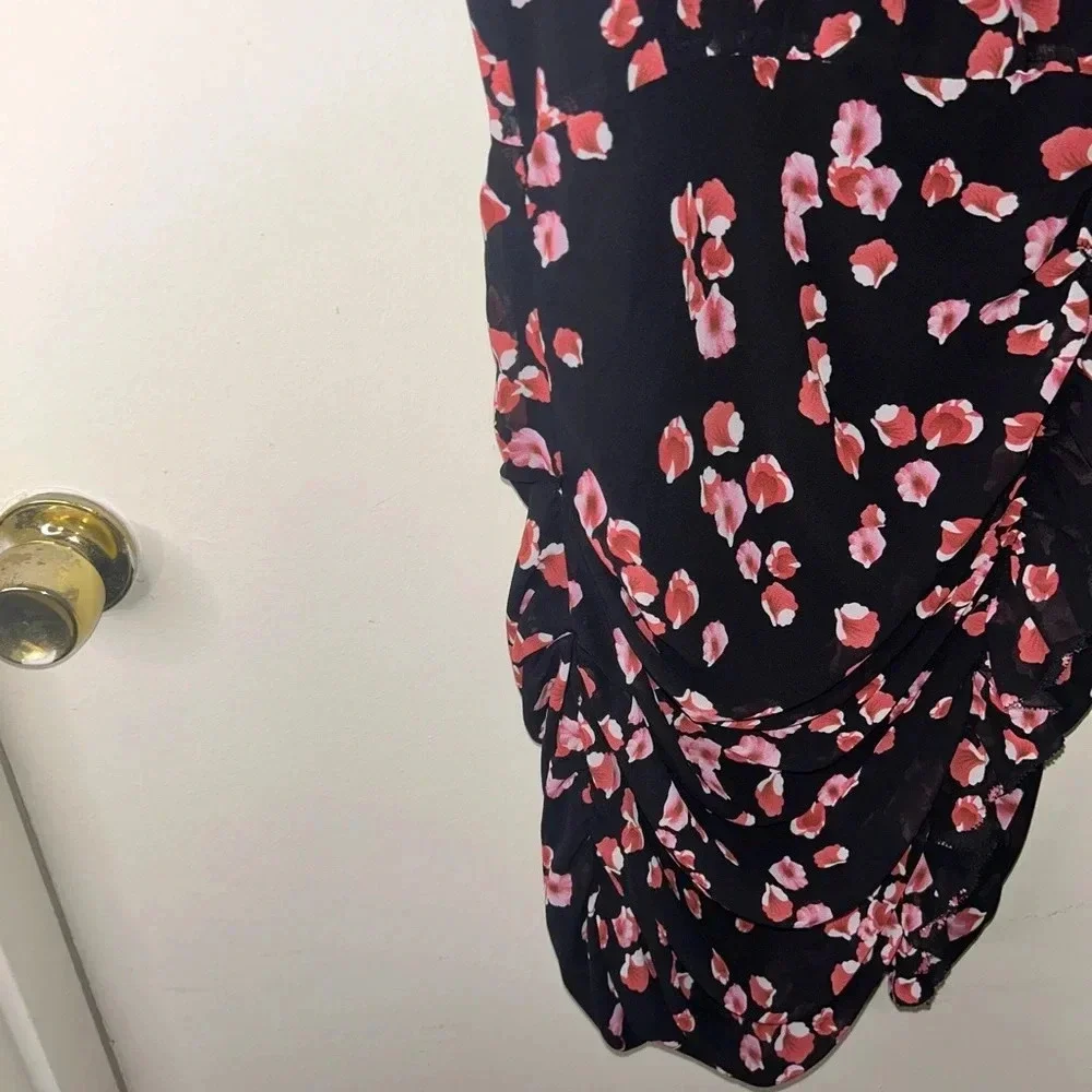 Size small flowered cocktail dress - Picture 5 of 9